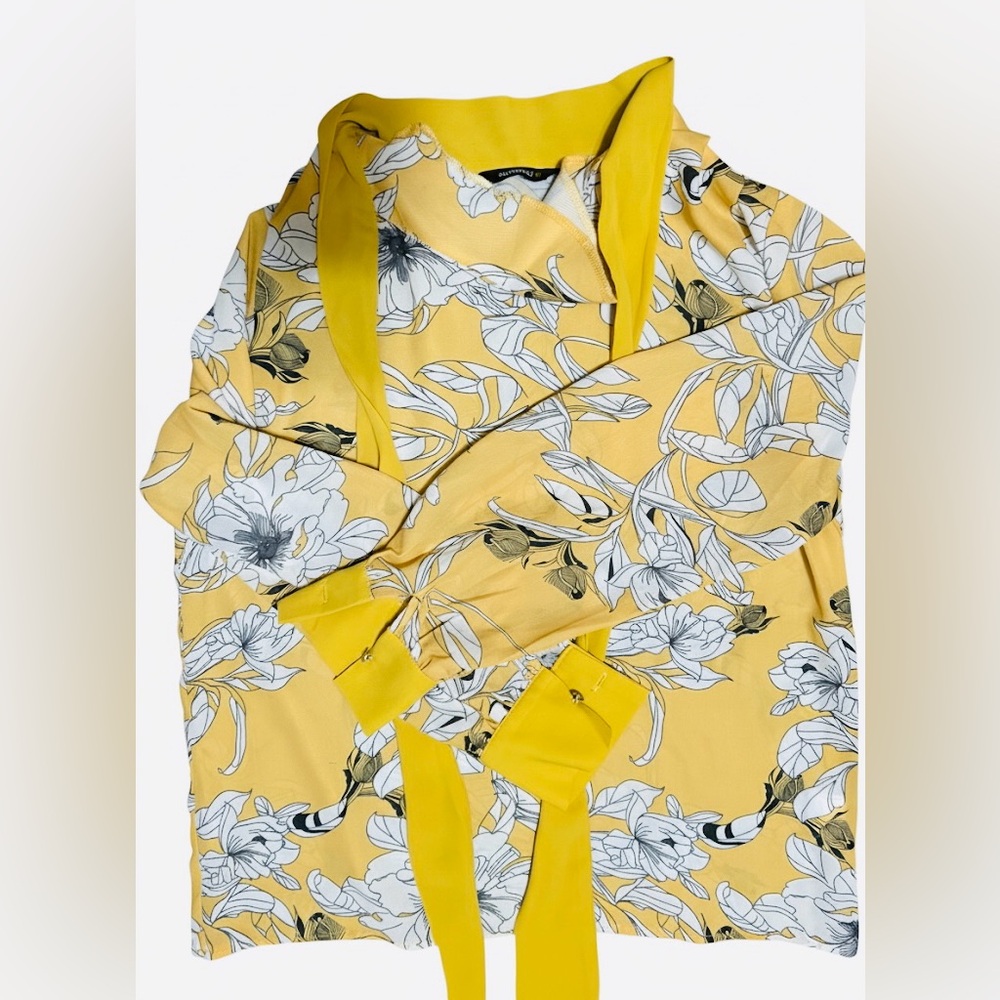 Floral Yellow Kimono Robe